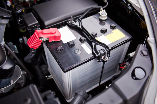 5 Symptoms That Indicate You Need a Car Battery Replacement