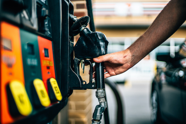 5 Tips on How to Save Money on Fuel
